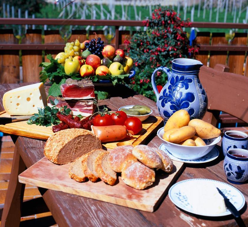 Pension Linserhof Naturns Buitenkant foto